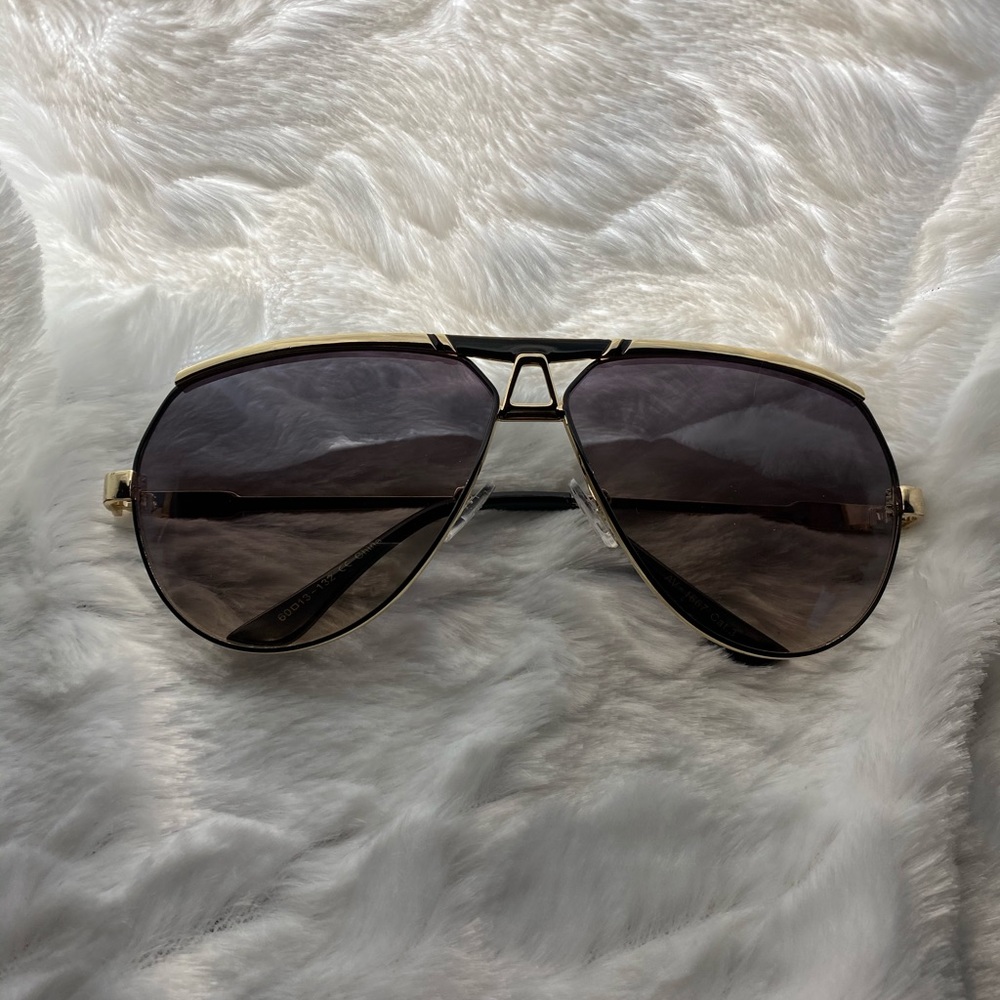 Aviator sunglasses - Picture 2 of 2